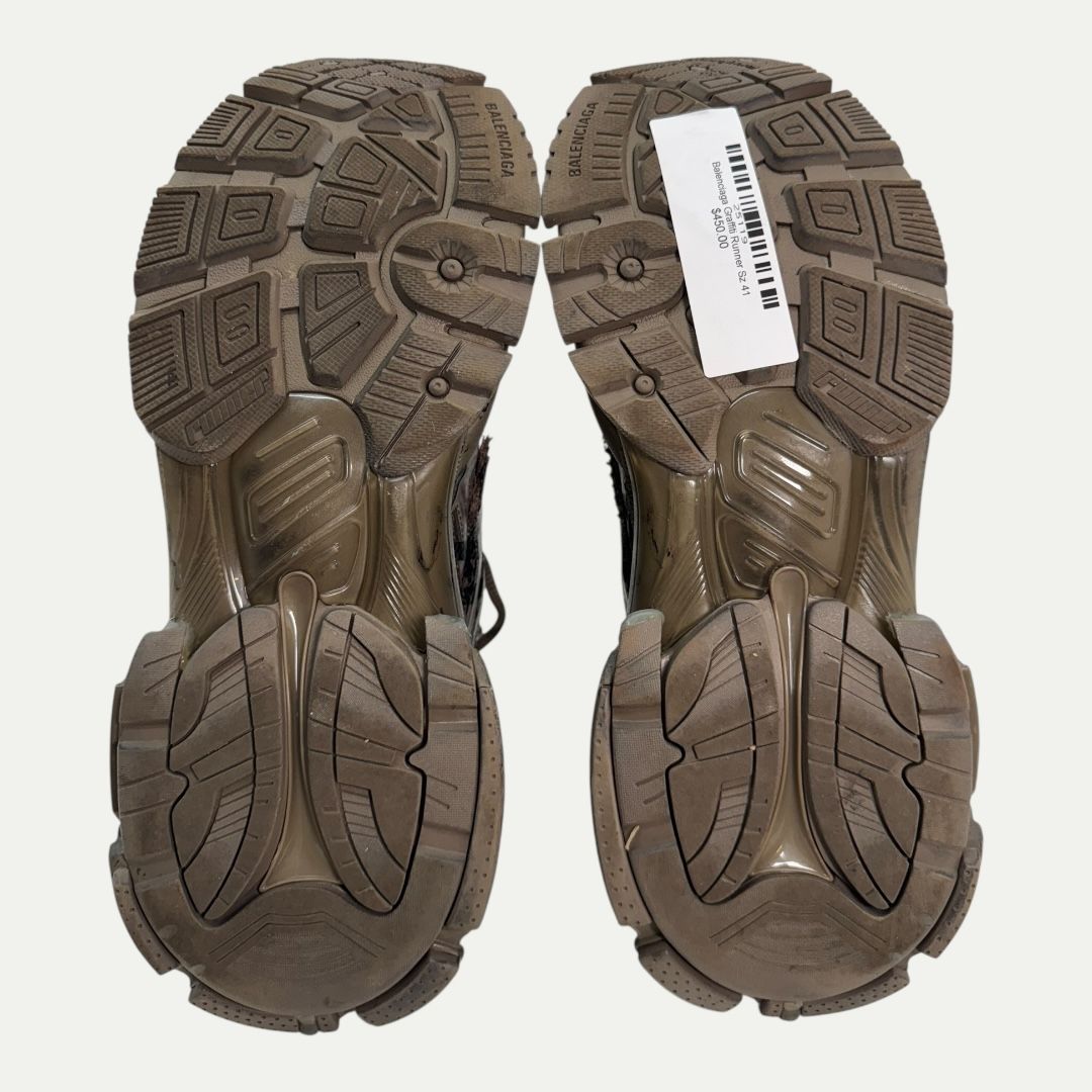 Balenciaga Graffiti Runner Sz 41(9)