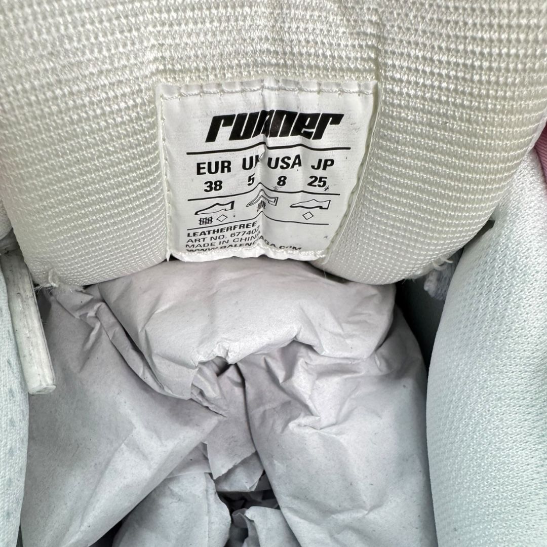 Balenciaga White/Pink Runner Sz 38(8w)
