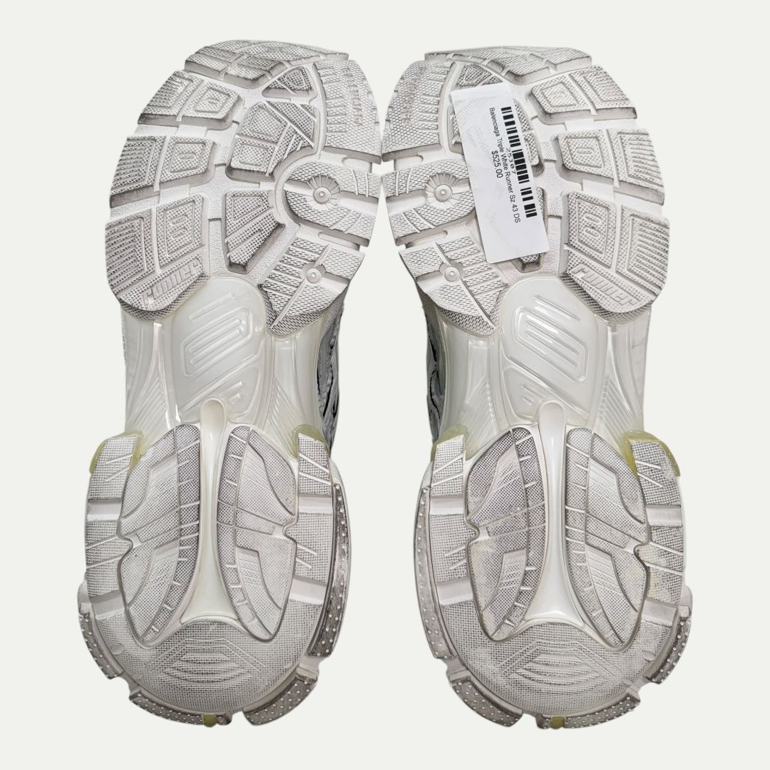 Balenciaga Triple White Runner Sz 43(10.5-11)