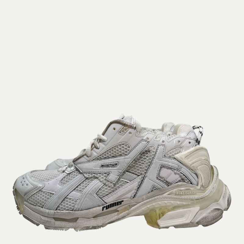 Balenciaga Triple White Runner Sz 43(10.5-11)