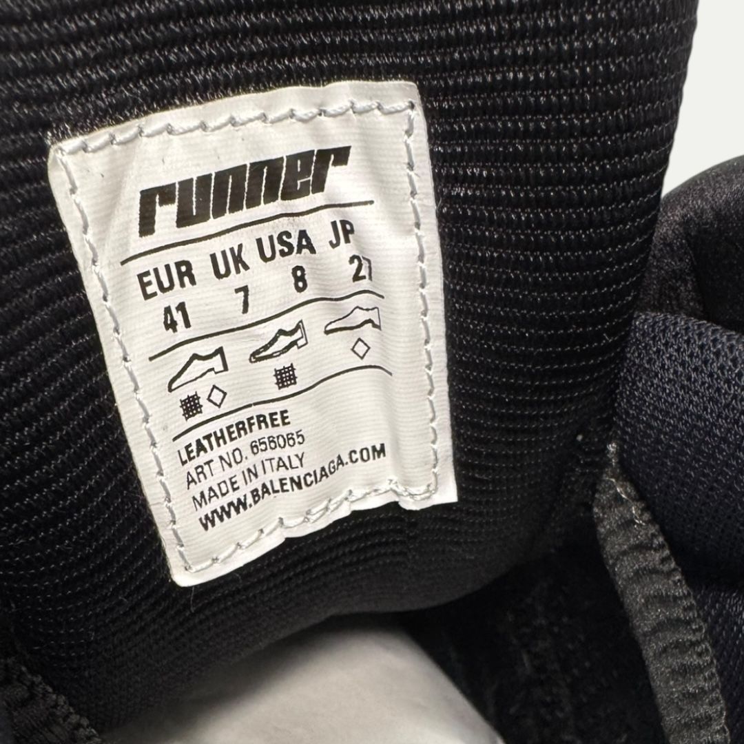 Balenciaga Triple Black Runner Sz. 41(8.5-9)