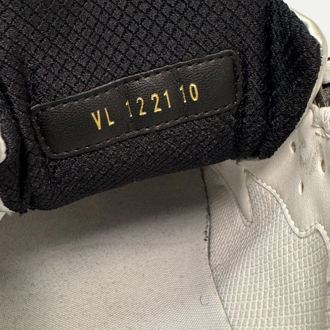Louis Vuitton Tactic Runner Sz LV10(11.5)