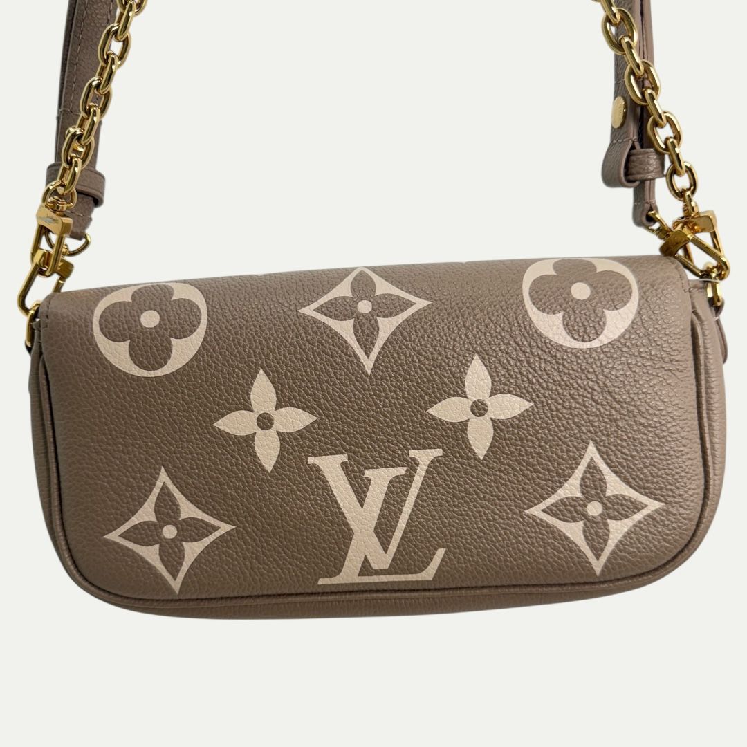 Louis Vuitton Ivy Wallet On Chain Shoulder Bag