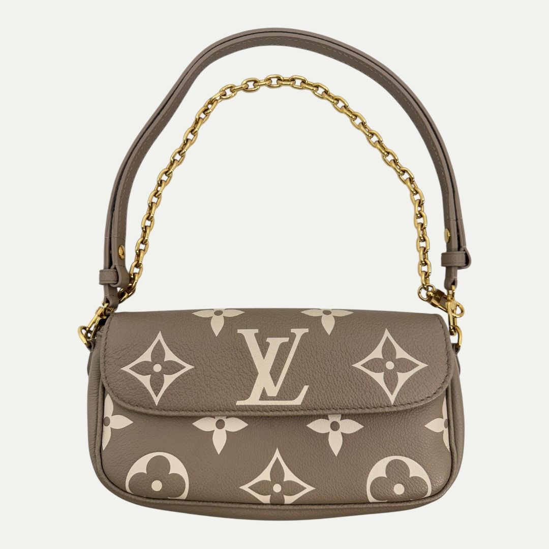 Louis Vuitton Ivy Wallet On Chain Shoulder Bag