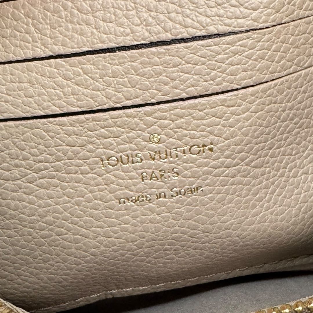 Louis Vuitton Ivy Wallet On Chain Shoulder Bag