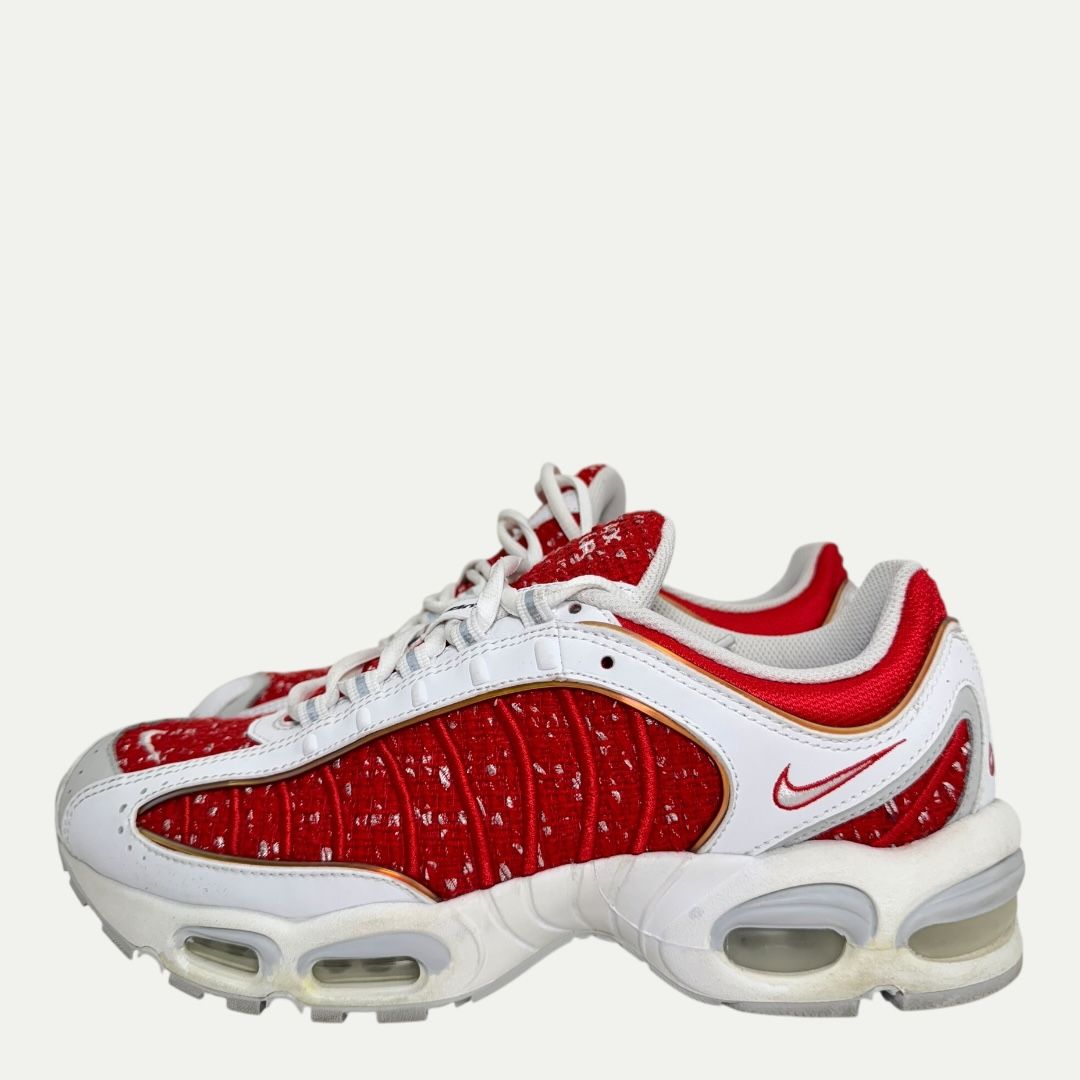Nike x Supreme Tailwind Sz 9.5