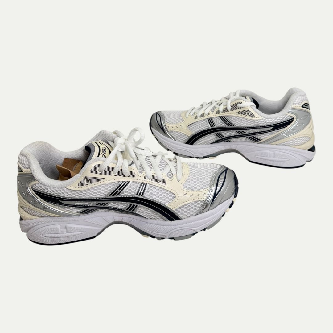Asics Gel-Kayano 14 White/Midnight Sz 7w/5.5m