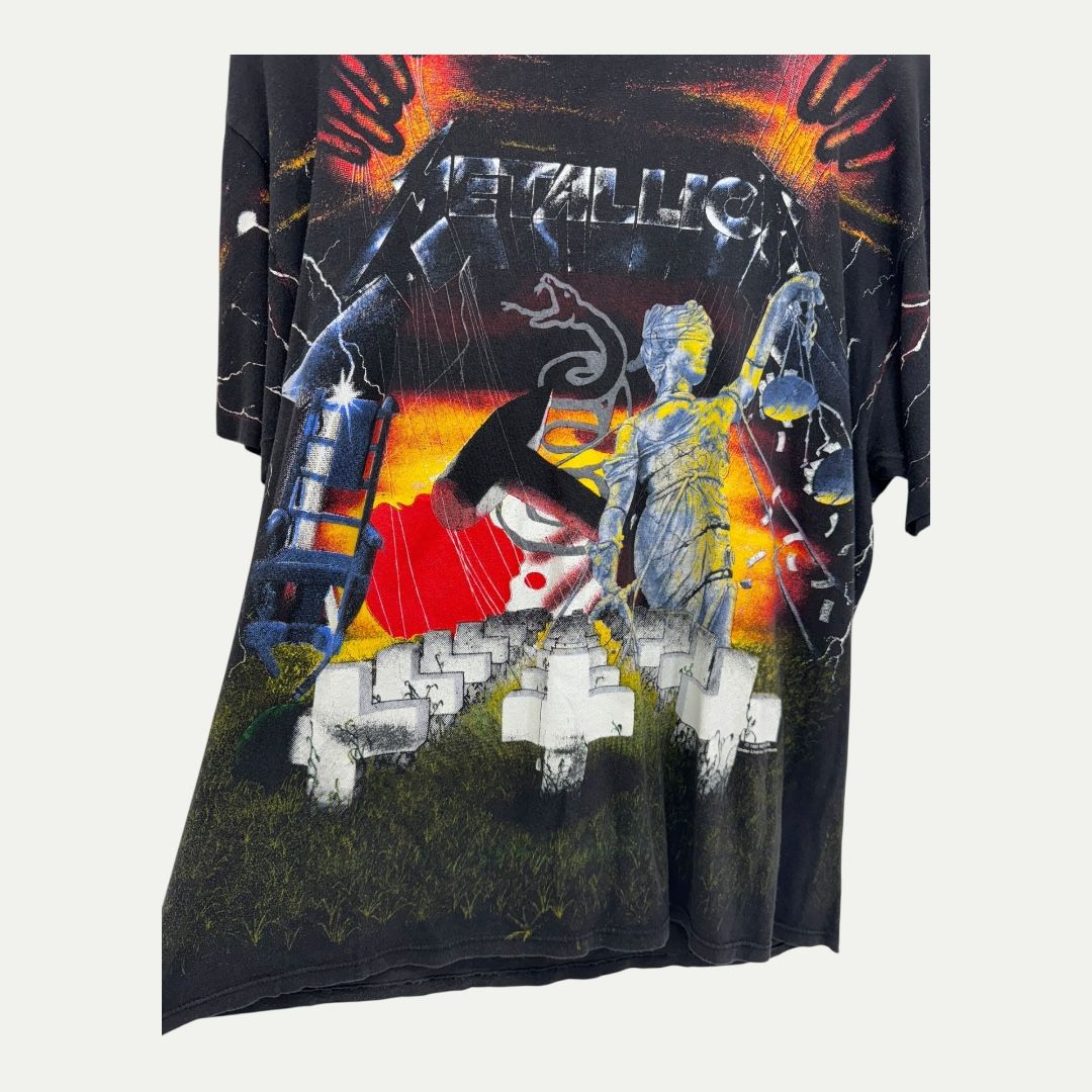 Vintage Metallica Master Of Puppets Tee Sz. XL