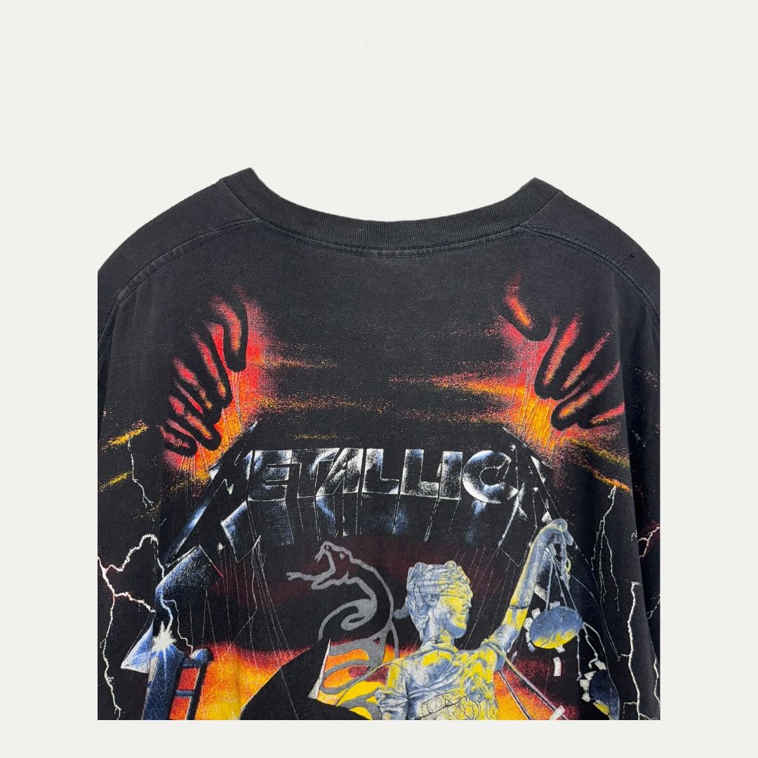 Vintage Metallica Master Of Puppets Tee Sz. XL