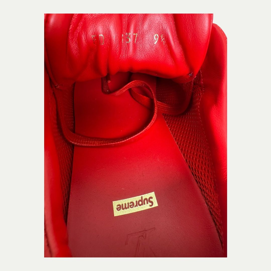 Louis Vuitton x Supreme Runaway Sneaker Sz LV9.5(11)