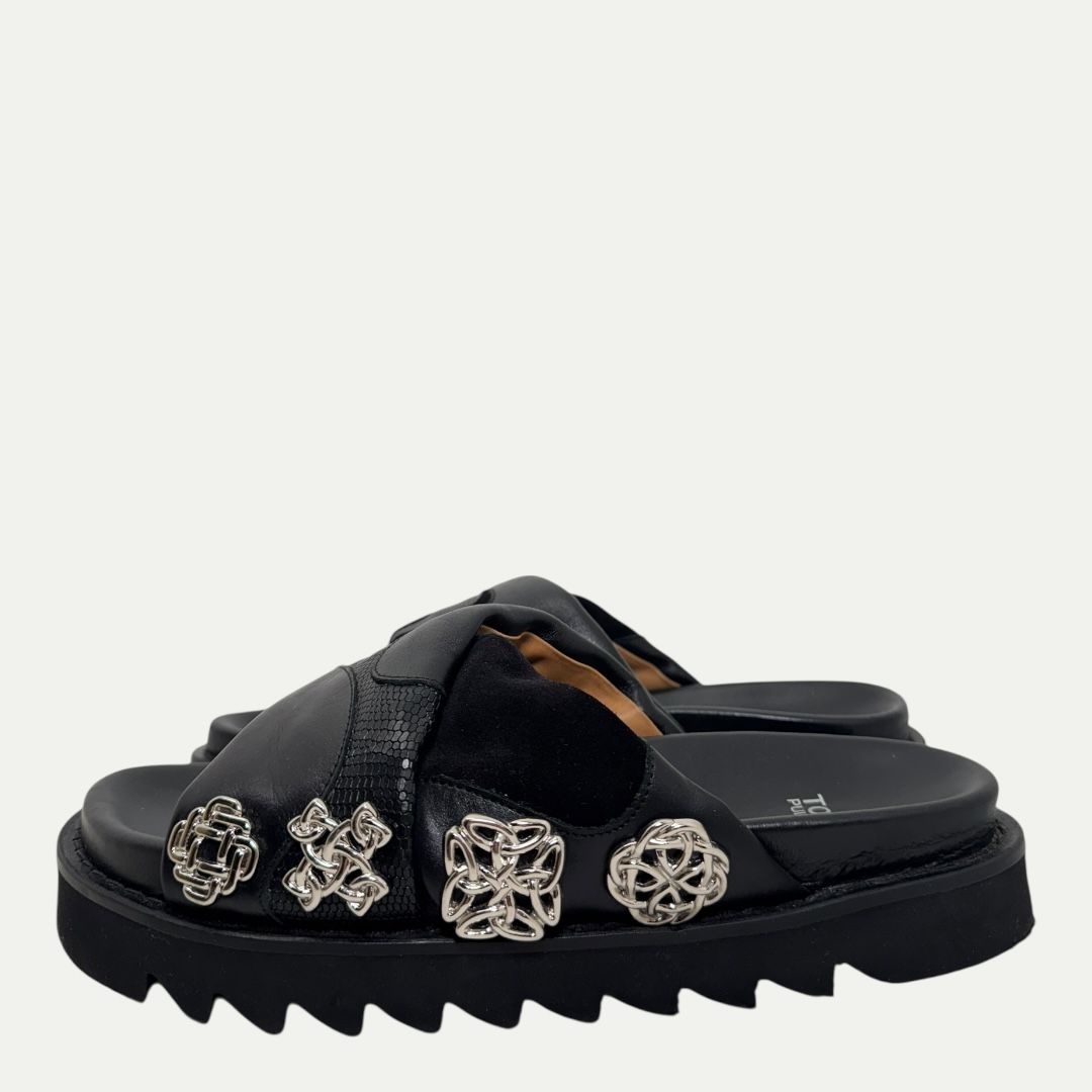Toga Pulla Criss-Cross Sandal Sz 41(8m/9.5w)