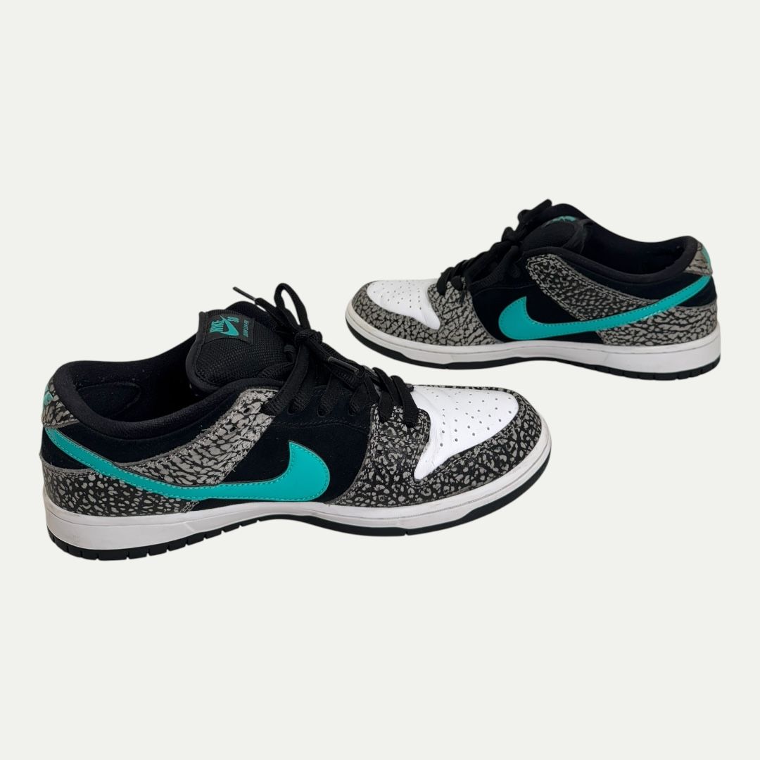 Nike SB Dunk Low Atmos Elephant Sz 10.5