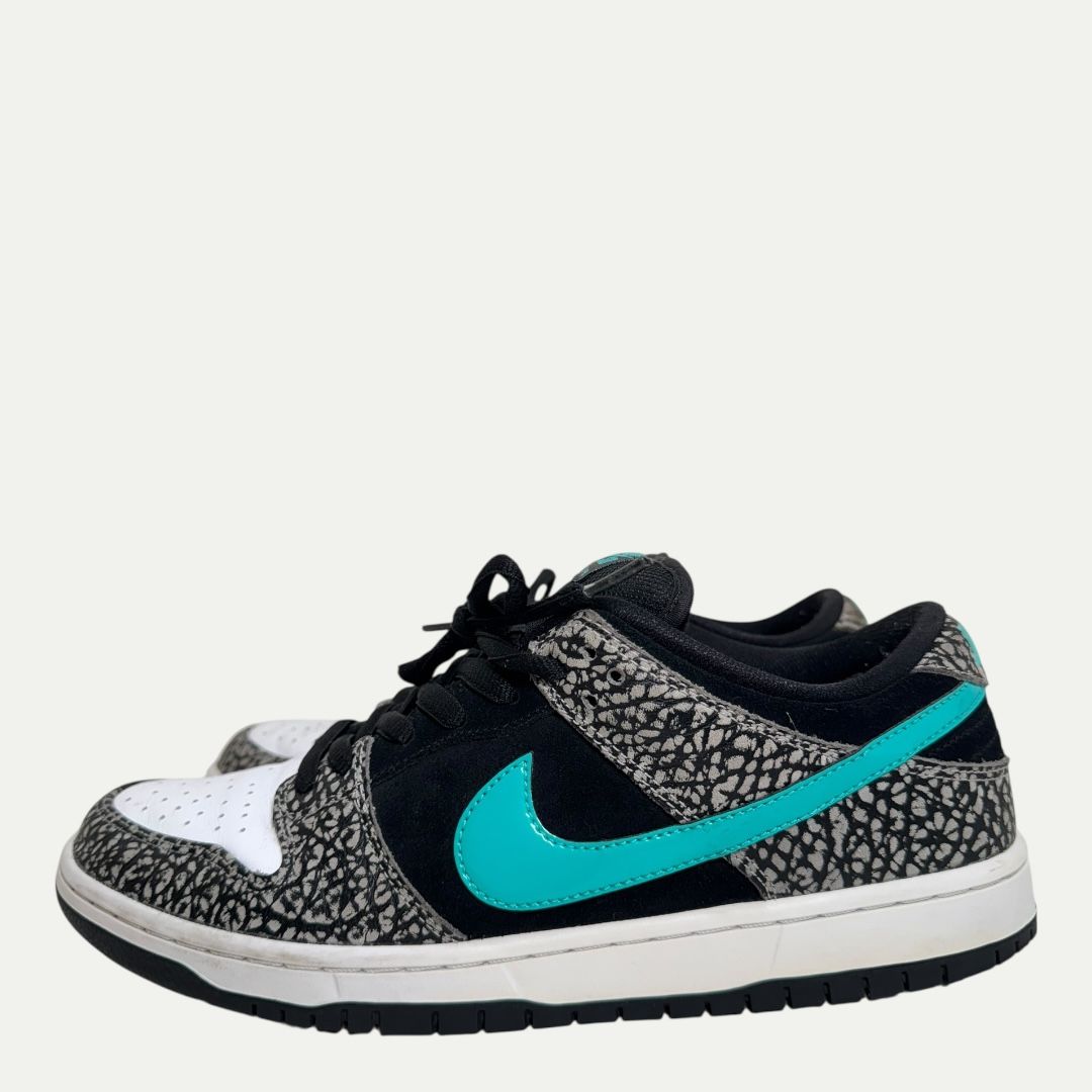 Nike SB Dunk Low Atmos Elephant Sz 10.5