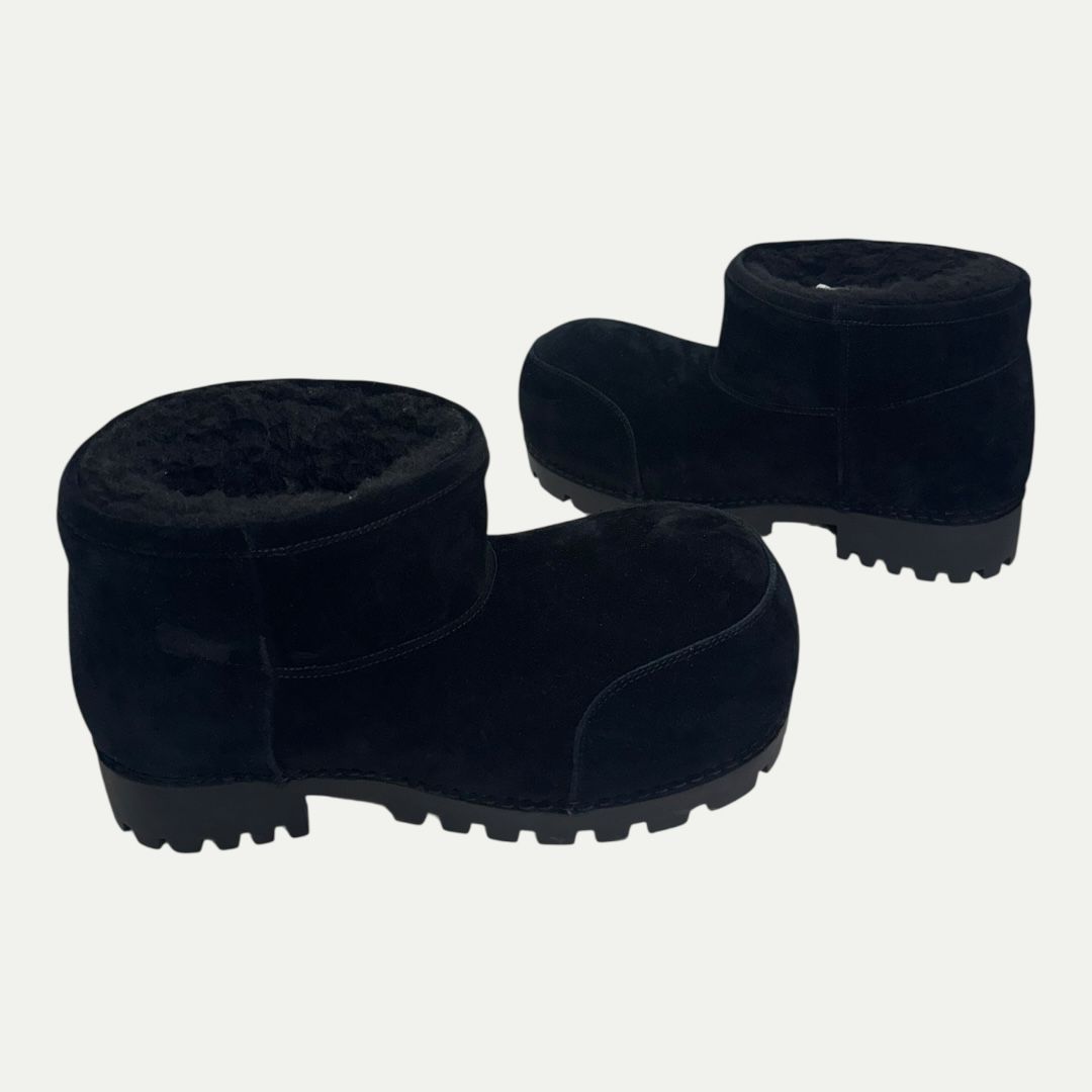 Balenciaga Alaska Fur Bootie Sz 42(9)