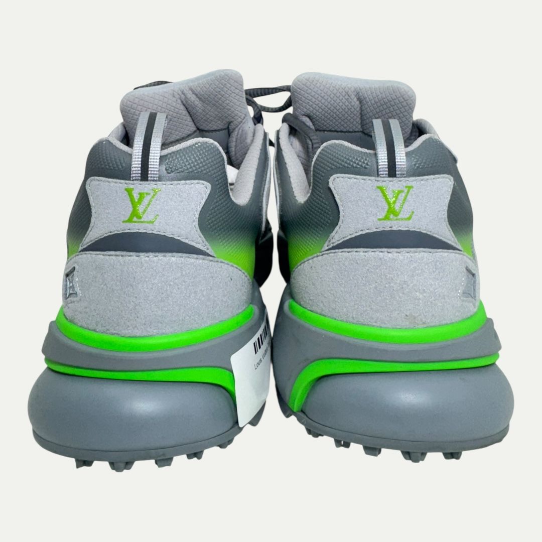 Louis Vuitton Tatic Green/Grey Sz LV9(11)