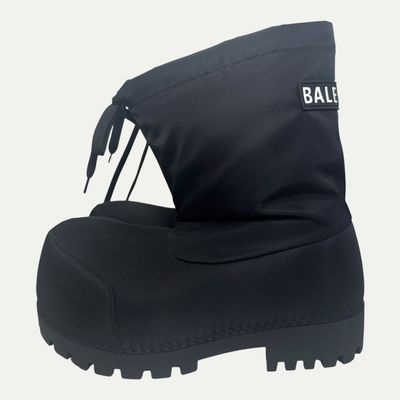 Balenciaga Alaska Boot Sz 41-42(9.5-11)