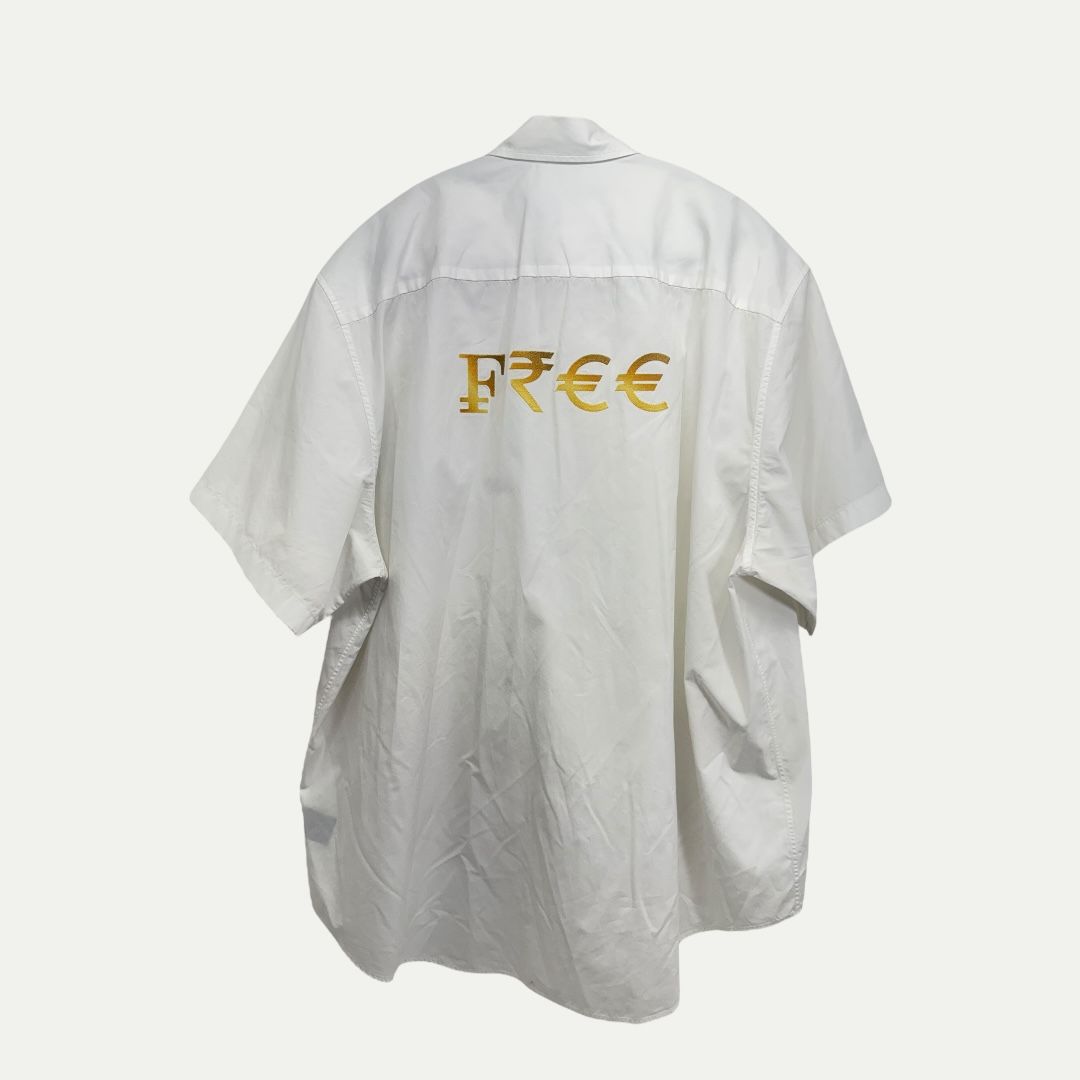 Vetements Capitalism Button Sz XS (XL)