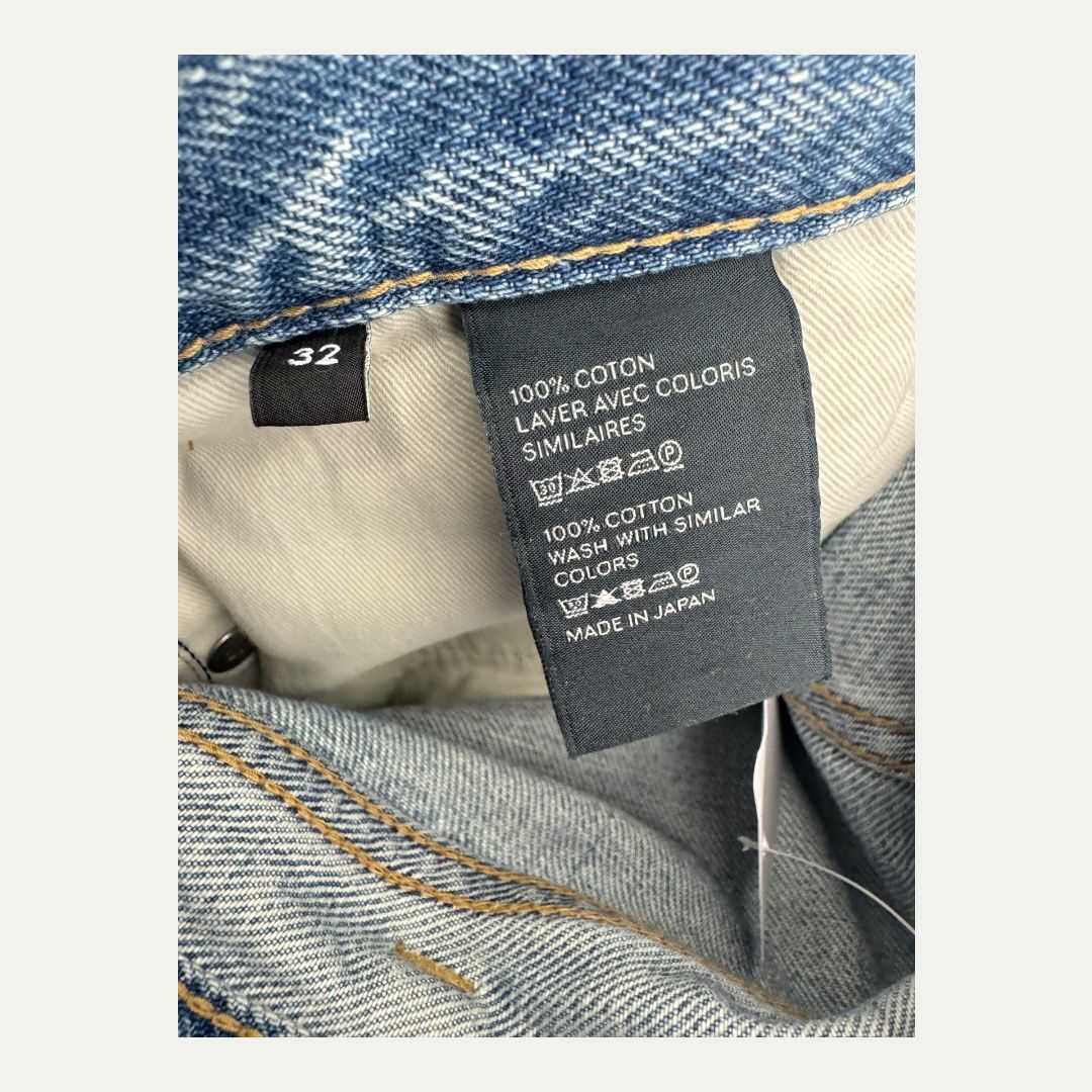 Celine Wesley Distressed Jeans Sz 32