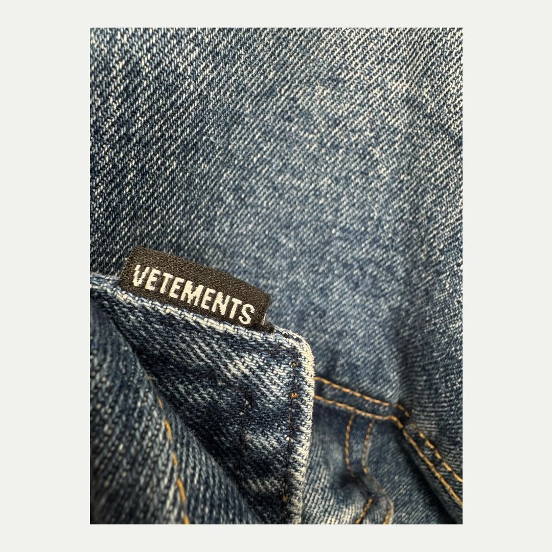 Vetements x Levi&#39;s Hooded Denim Sz L