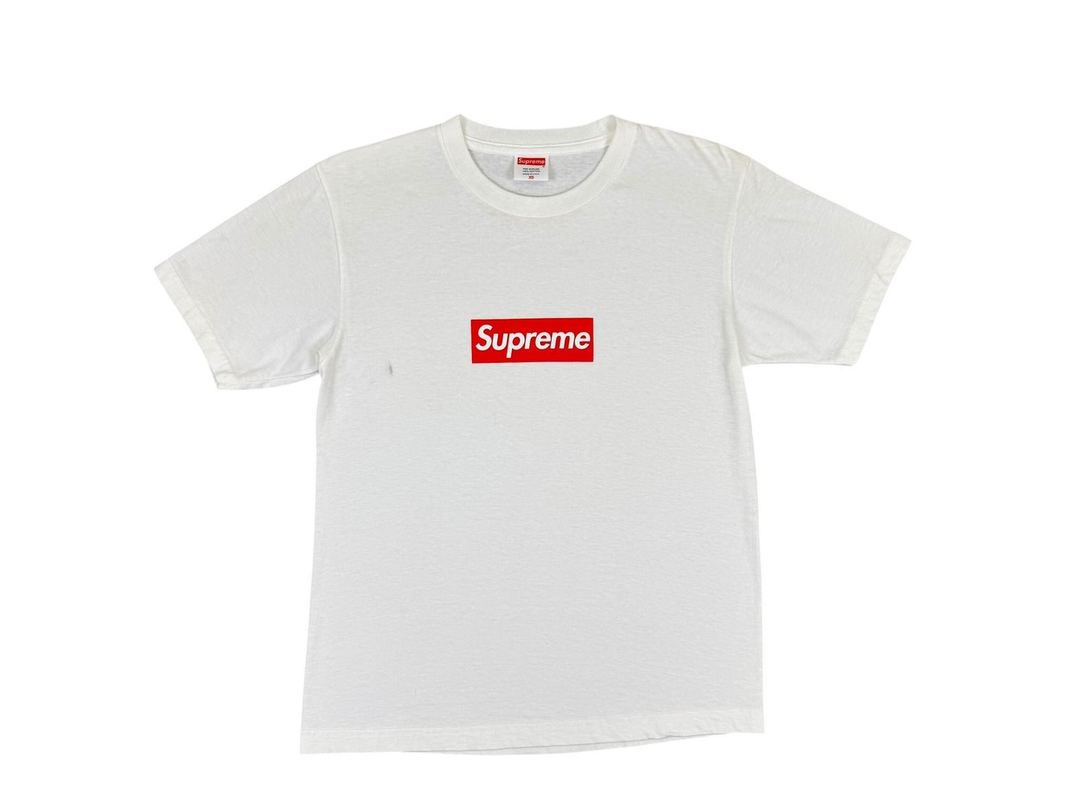 Supreme Friends &amp; Family Box Logo Tee