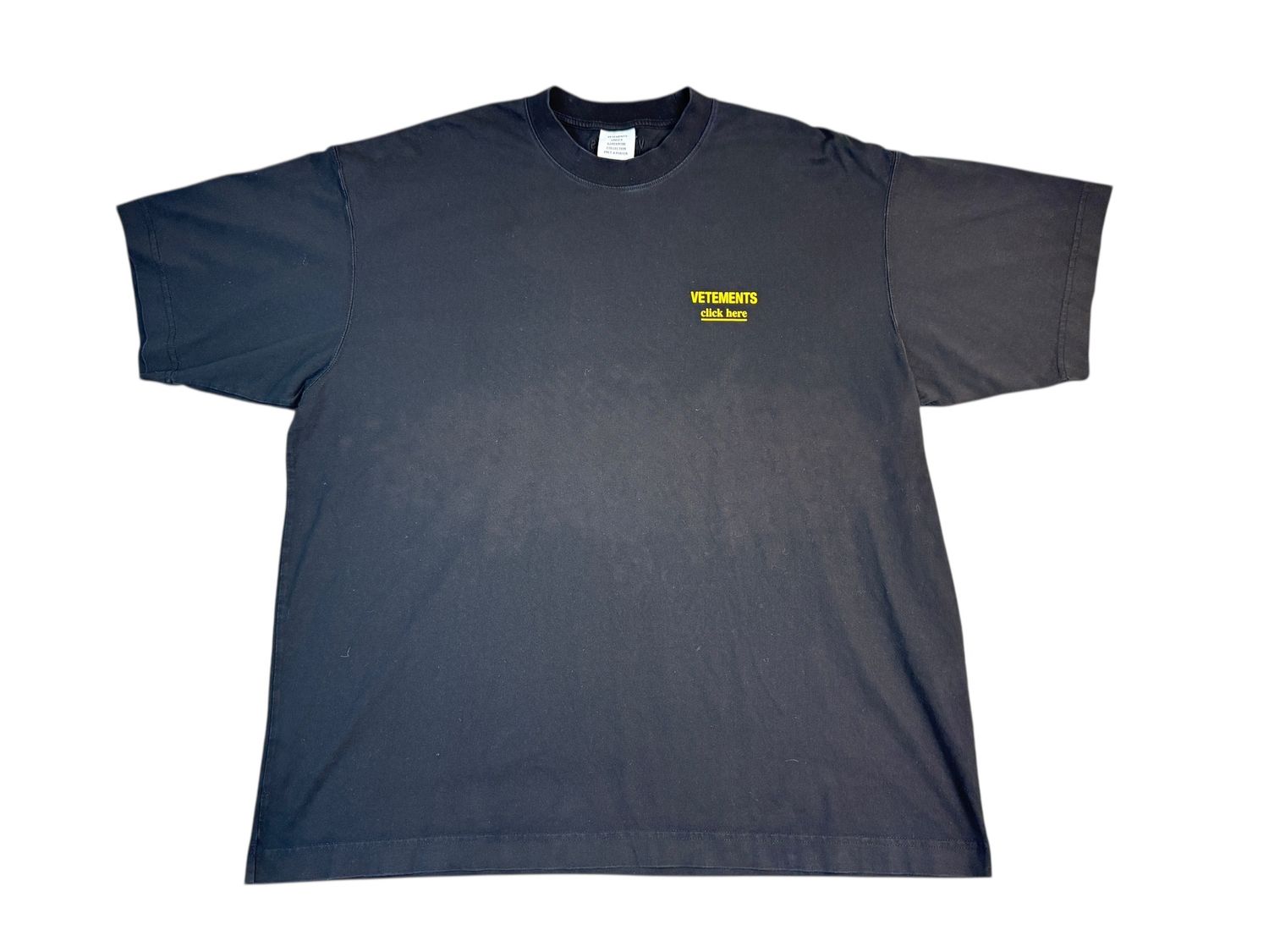 Vetements Click Here Tee