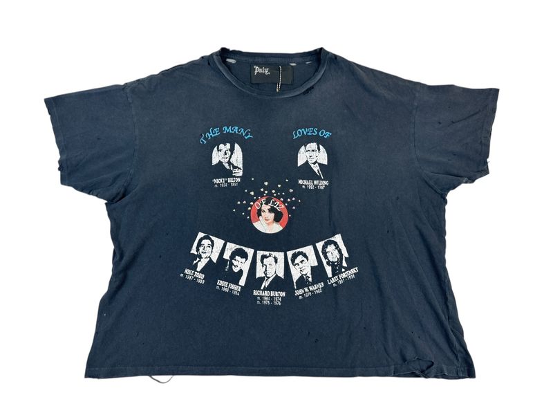 Paly Loves of Liz Tee