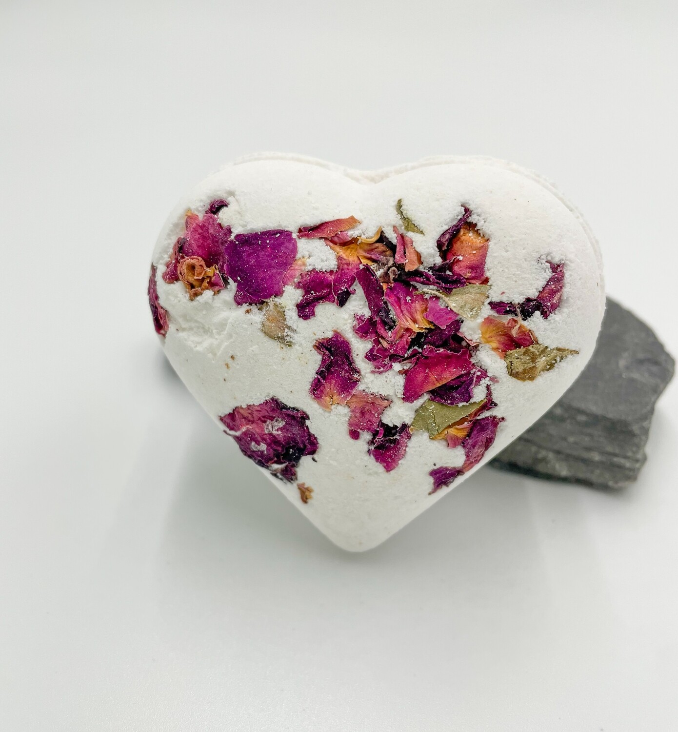 Bath Bomb/Fizzer - Heart Shaped Botanical Rose - 1 x 130g