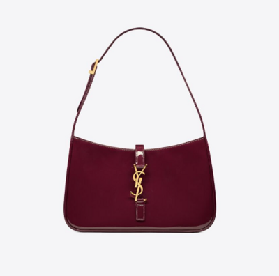 LE 5 À 7 EN CUIR VERNI