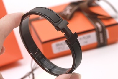 H Bracelet noir
