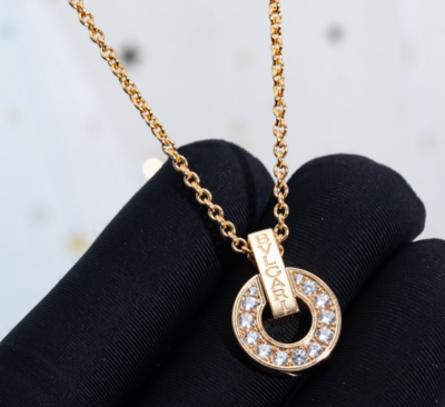 Collier Bvlgari diamant