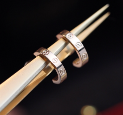 Boucle d&#39;oreille Cartier Love