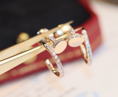 Boucle D&#39;oreille Cartier just un clou diamnt