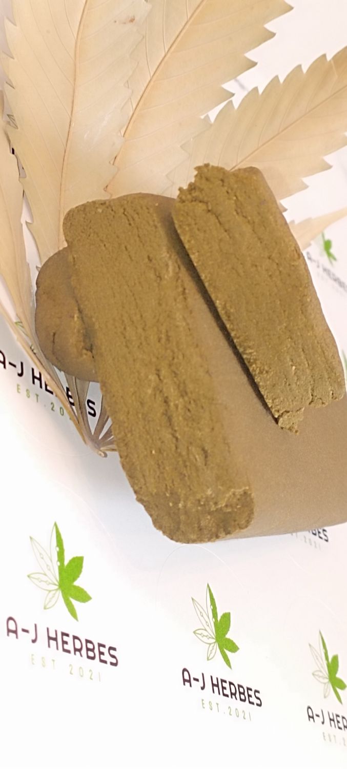 Golden hash pollen 
