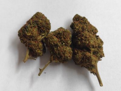 Cali strawberry THC v2 BZ 20%