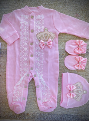 𝗟𝘂𝘅𝘂𝗿𝘆 𝗡𝗲𝘄𝗯𝗼𝗿𝗻 3 piece set ( Pearl Crown )