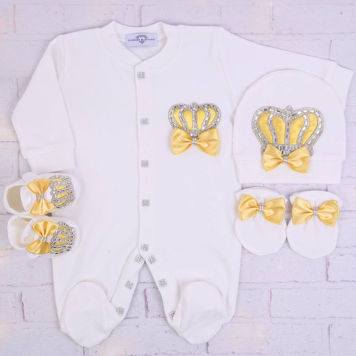Luxury 4-Piece Newboern Hospital Exit Outfit  ( yellow bow and silver crown)