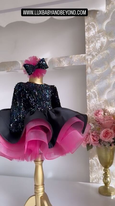 Luxurious Black, hot pink dress with headband