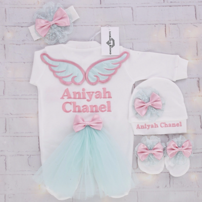 𝗟𝘂𝘅𝘂𝗿𝘆 𝗡𝗲𝘄𝗯𝗼𝗿𝗻 Home Welcoming 4-Piece set ( Pink and pastel green bow)