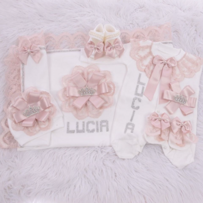Handmade 𝗟𝘂𝘅𝘂𝗿𝘆 𝗡𝗲𝘄𝗯𝗼𝗿𝗻 Home Welcoming 5-Piece set ( Blush bow &amp;  lace / Silver Crown)