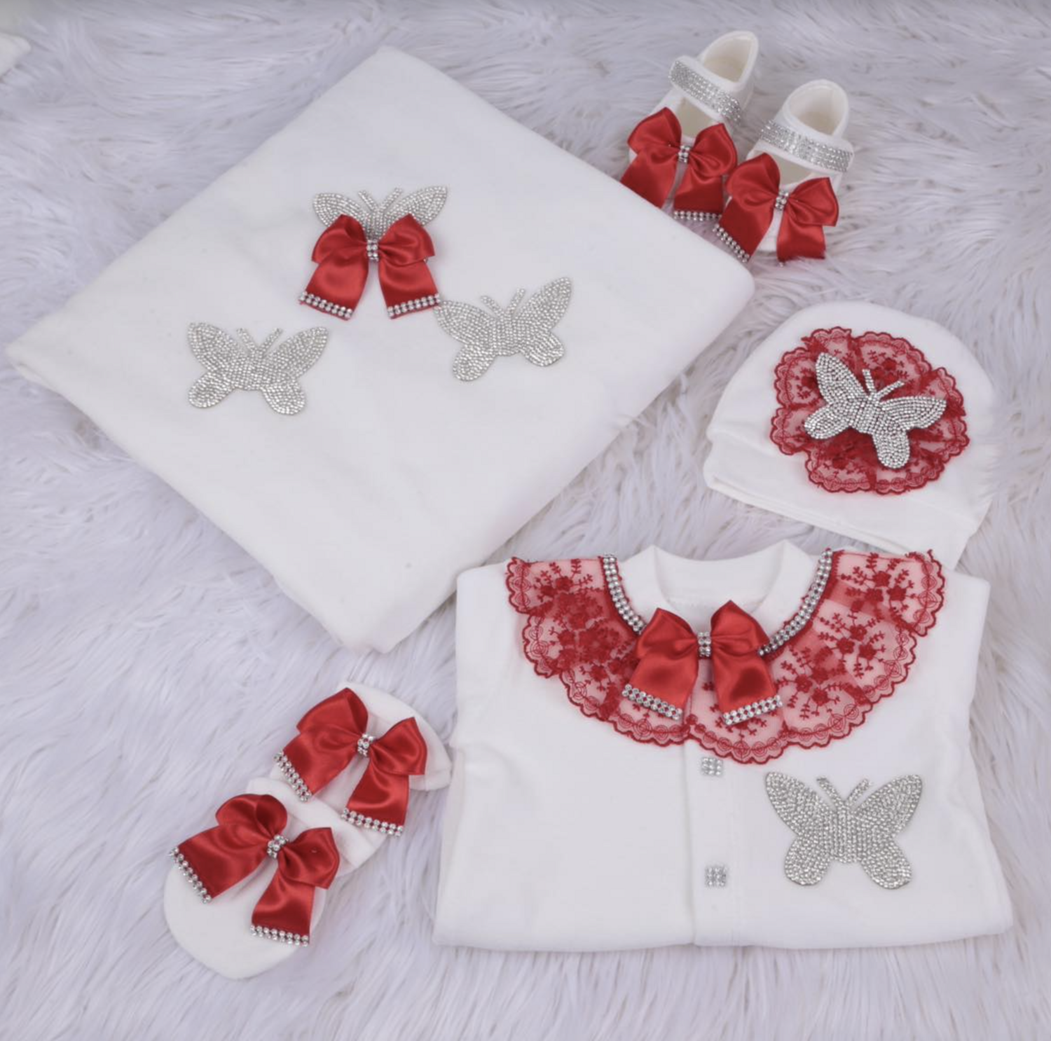 Handmade 𝗟𝘂𝘅𝘂𝗿𝘆 𝗡𝗲𝘄𝗯𝗼𝗿𝗻 Home Welcoming 5-Piece set ( Red Lace  /silver butterfly)