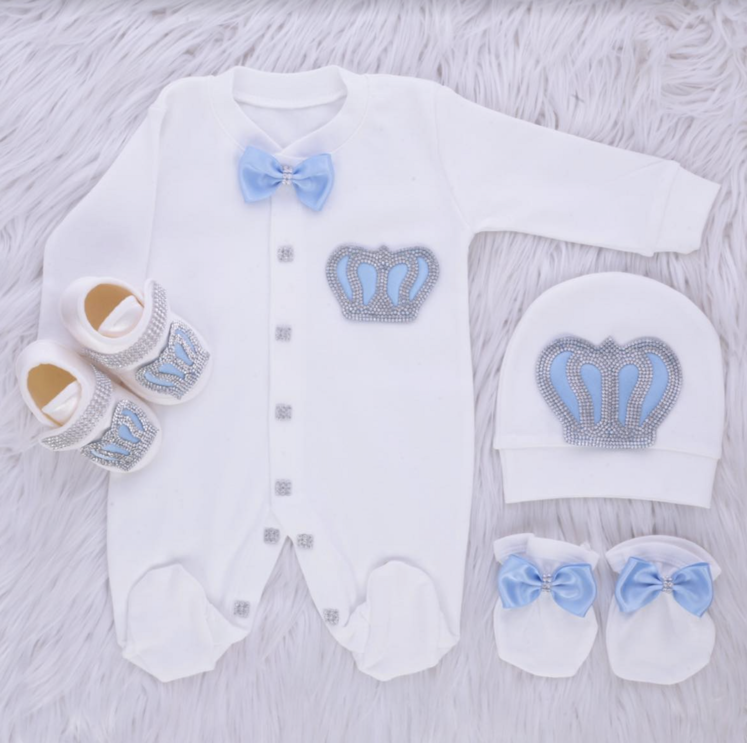 𝗟𝘂𝘅𝘂𝗿𝘆 𝗡𝗲𝘄𝗯𝗼𝗿𝗻 Home Welcoming 4-Piece set ( blue  bow, silver crown)