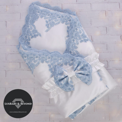Luxury Baby Nest/ bed  and matching swaddle ( white &amp; Blue)