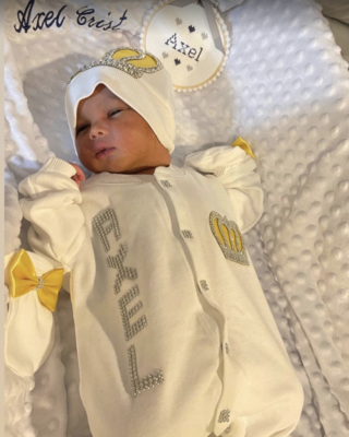 𝗟𝘂𝘅𝘂𝗿𝘆 𝗡𝗲𝘄𝗯𝗼𝗿𝗻 Home Welcoming 4-Piece set ( yellow bow, silver crown)