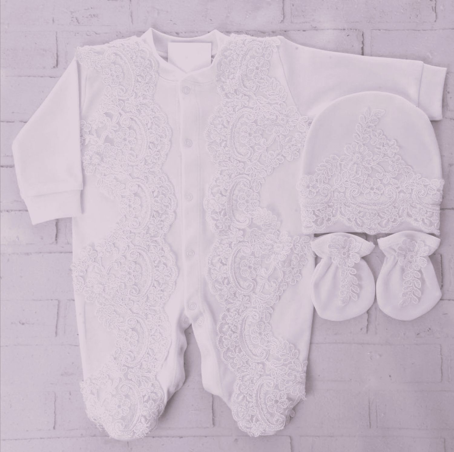Handmade white LUXE Velvet 𝗡𝗲𝘄𝗯𝗼𝗿𝗻 Home Welcoming 3-Piece set
