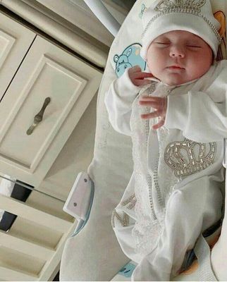 Luxury 4-Piece Baby  Christening/Baptism Outfit (White/Silver Crown)