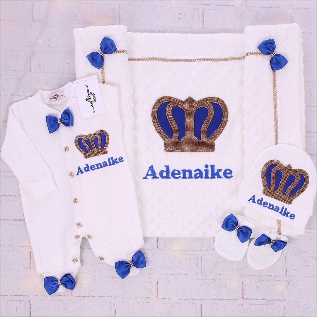 Handmade 𝗟𝘂𝘅𝘂𝗿𝘆 𝗡𝗲𝘄𝗯𝗼𝗿𝗻 Home Welcoming 4-Piece set ( Royal Blue Bow, Golden Crown)