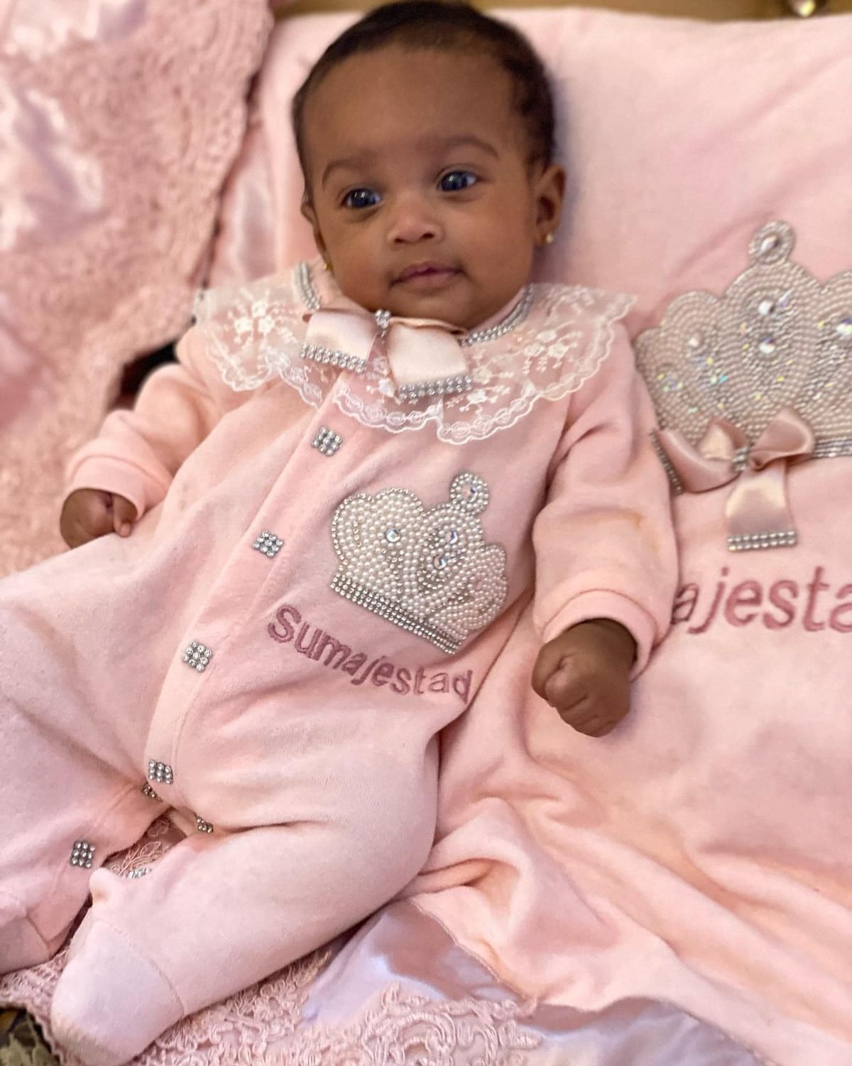 Handmade 𝗟𝘂𝘅𝘂𝗿𝘆 𝗡𝗲𝘄𝗯𝗼𝗿𝗻 Home Welcoming 5-Piece set ( Blush pink bow and pearl crown)