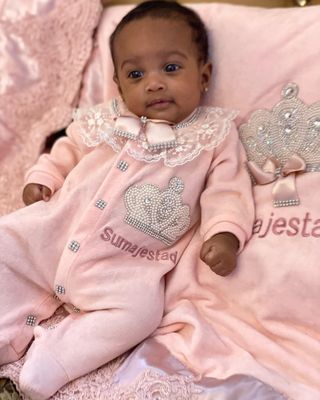Handmade 𝗟𝘂𝘅𝘂𝗿𝘆 𝗡𝗲𝘄𝗯𝗼𝗿𝗻 Home Welcoming 5-Piece set ( Blush pink bow and pearl crown)
