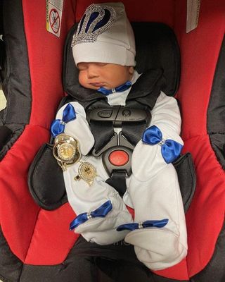 Luxury 4-Piece Baby boy Hospital Exit Outfit ( Royal blue bow, + Silver Crown)