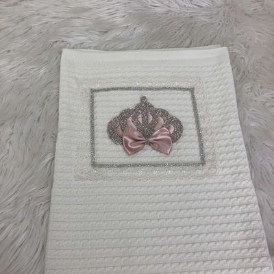 Handmade ๐๐๐
๐๐ฟ๐ ๐ก๐ฒ๐๐ฏ๐ผ๐ฟ๐ป Home Welcoming 4-Piece set ( blush bow silver crown)- Custom Link ( No shoes)